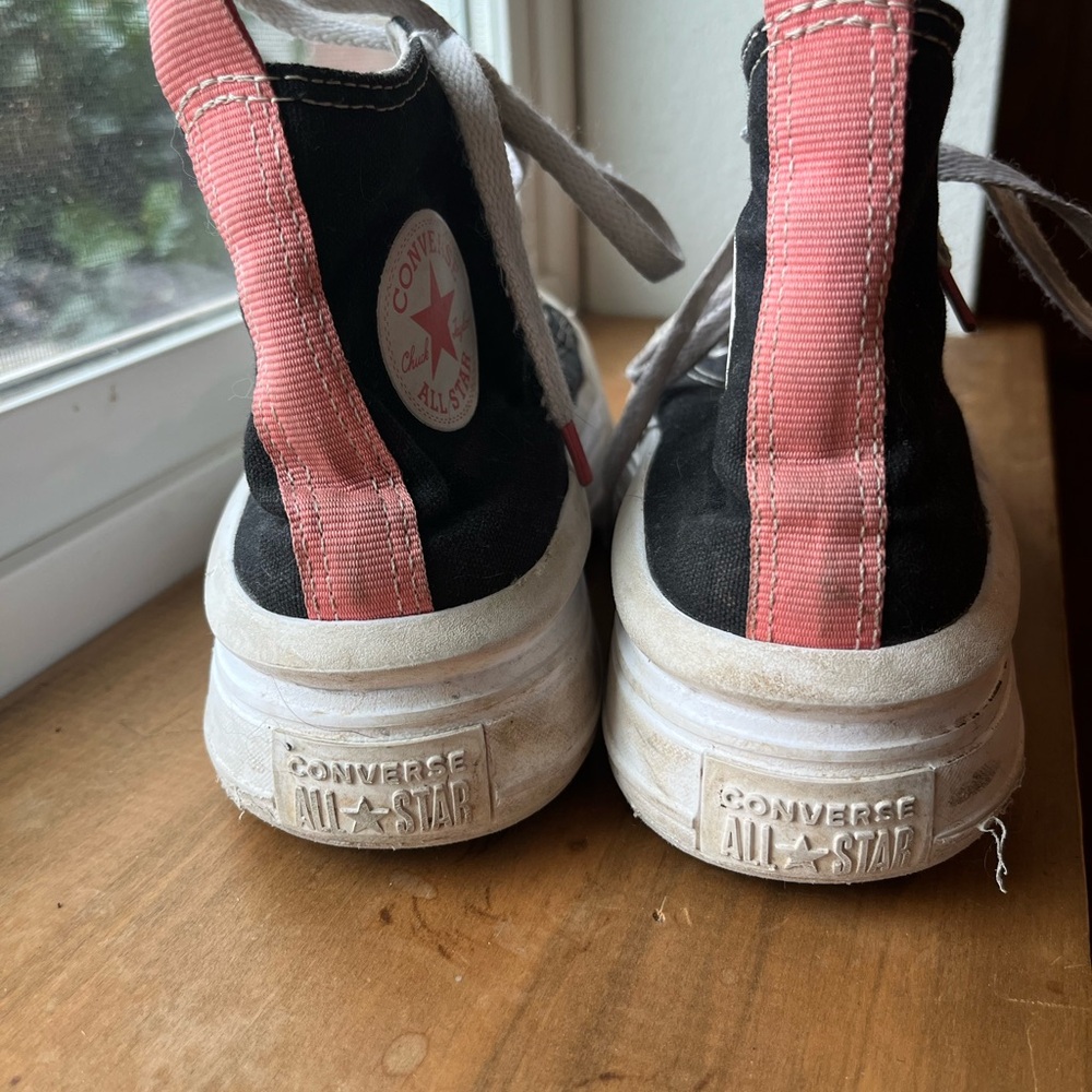 Girl’s Platform Converse - Picture 5 of 6